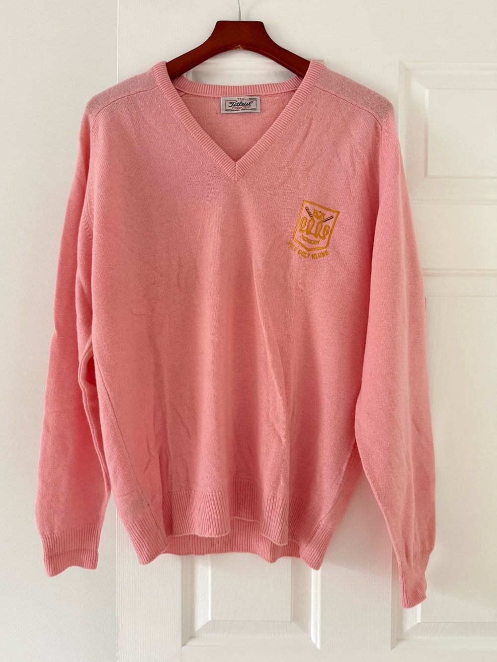 Vintage titleist men’s pink lambs wool  v neck sweater Oslo Golf Klubb Norway